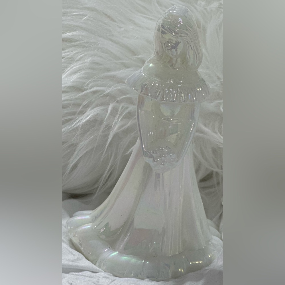 Vintage. FENTON ART GLASS FIGURINE Bridesmaid Undecorated Soft Pink